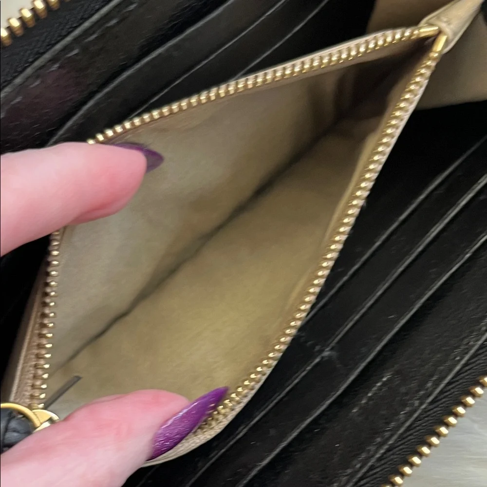 Chic Chloe Black Leather Long Wallet - Picture 11 of 14